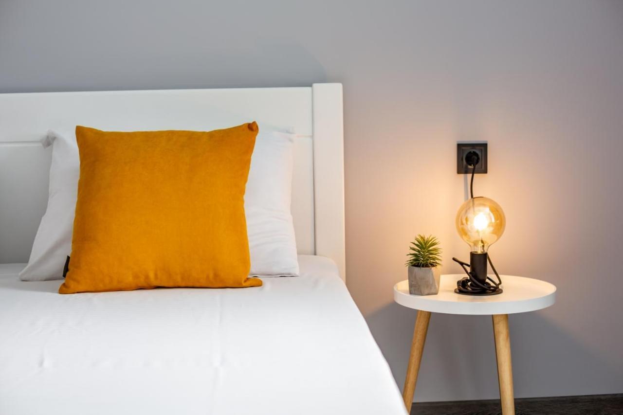 Stylish Apartment In The Center إلفيف المظهر الخارجي الصورة